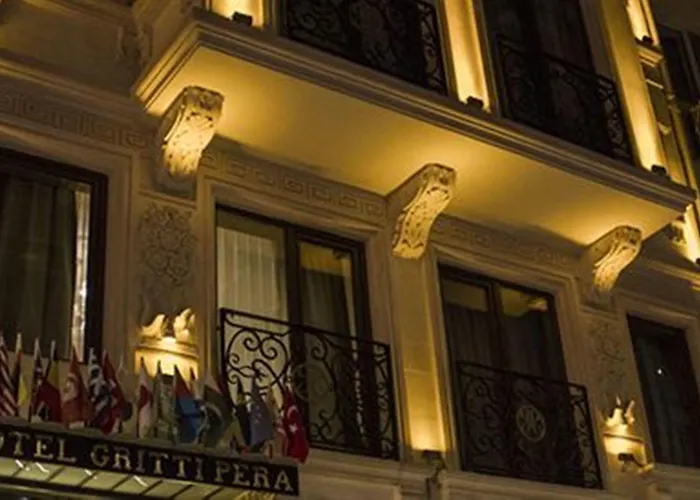 Gritti Pera & Hotel 3*