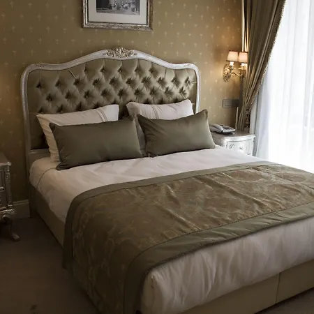 Otel Gritti Pera & 3*