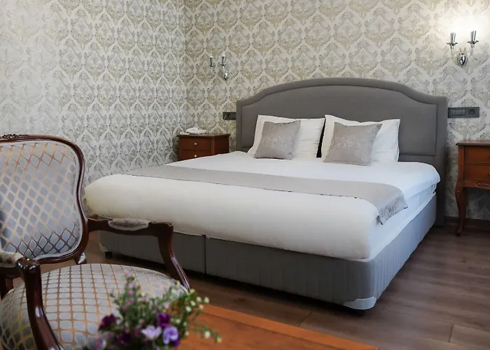 Отель Gritti Pera & 3*