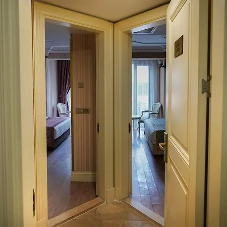 Gritti Pera & מלון