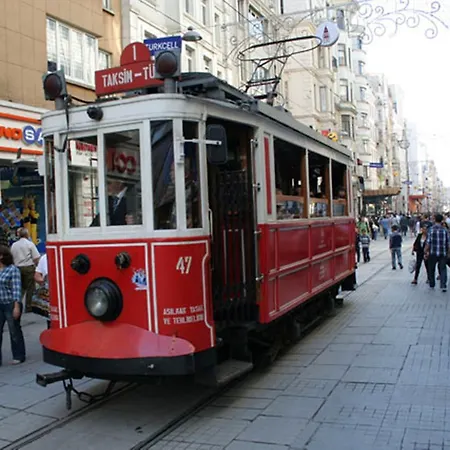 Gritti Pera & Hotel 3*